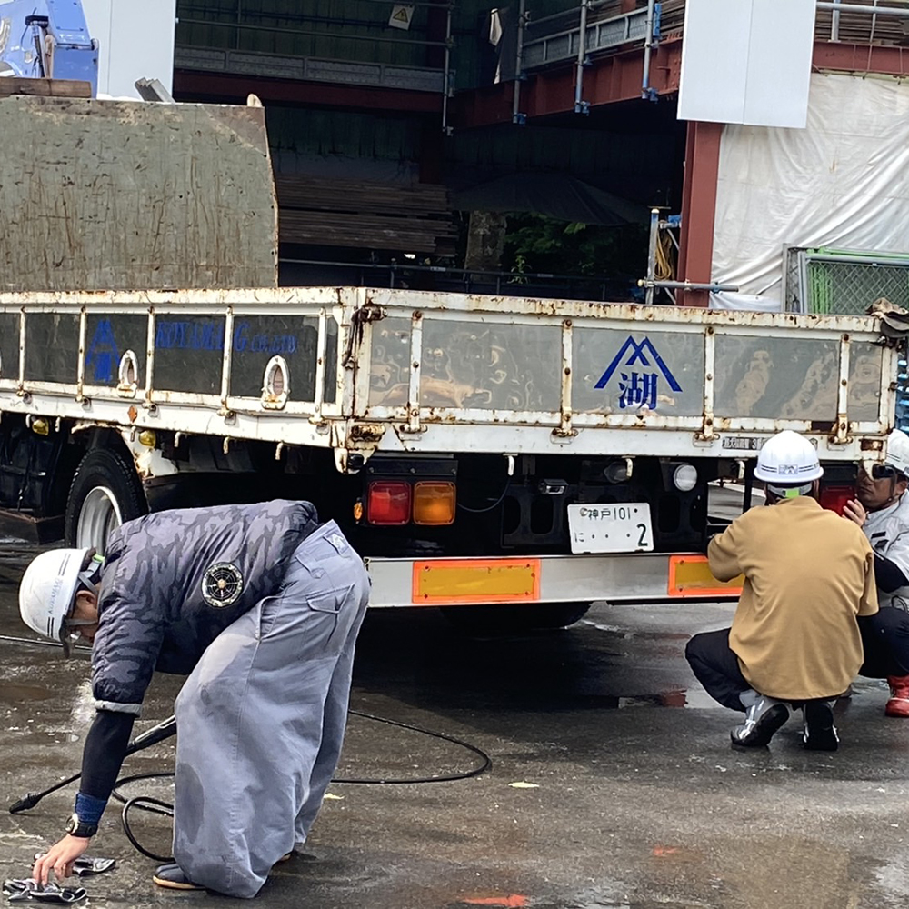 各車両の点検は自主的に随時行っております
